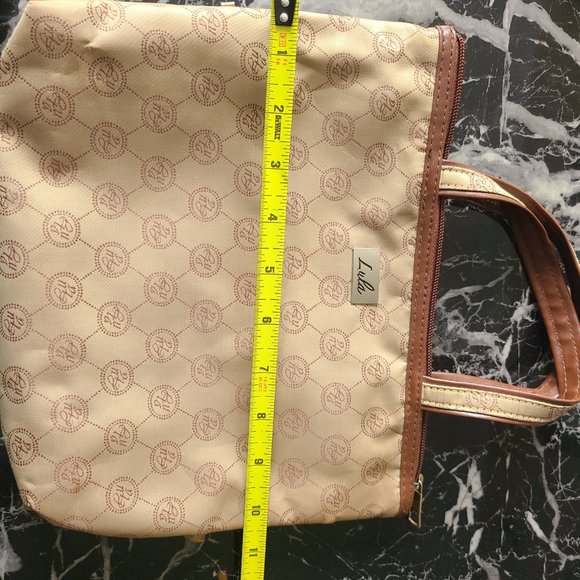 Makeup Bags - Picture 4 of 6